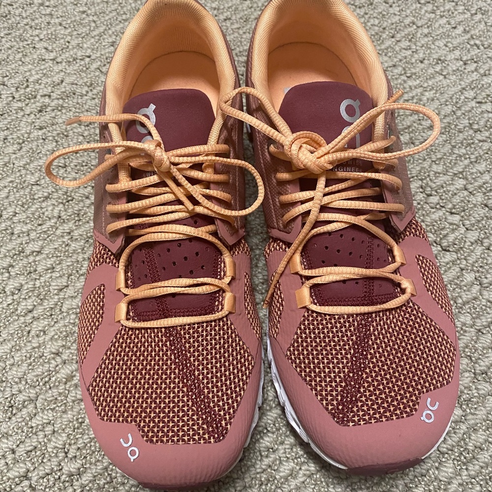 OnCloud Running Shoe